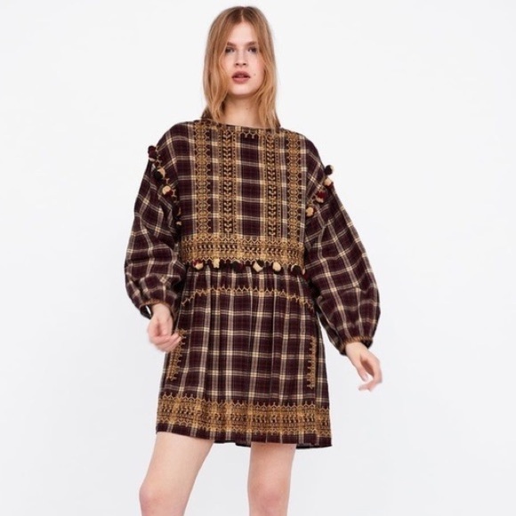 Zara plaid boho Pom Pom mini dress with embroidery - Picture 2 of 10